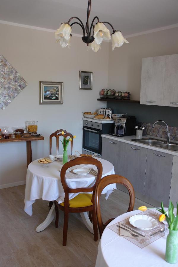 Bed And Breakfast Erilla Centenaro Luaran gambar