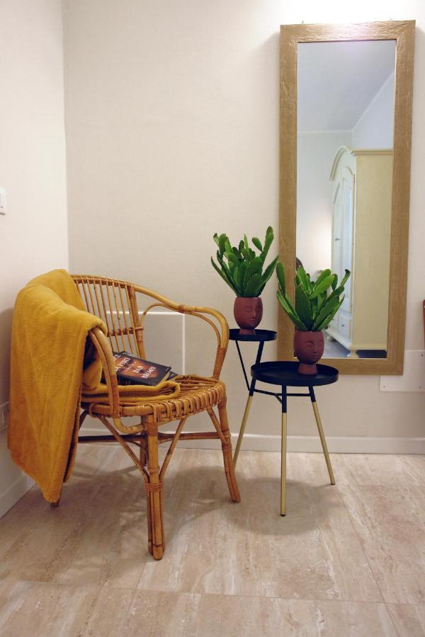 Bed And Breakfast Erilla Centenaro Luaran gambar